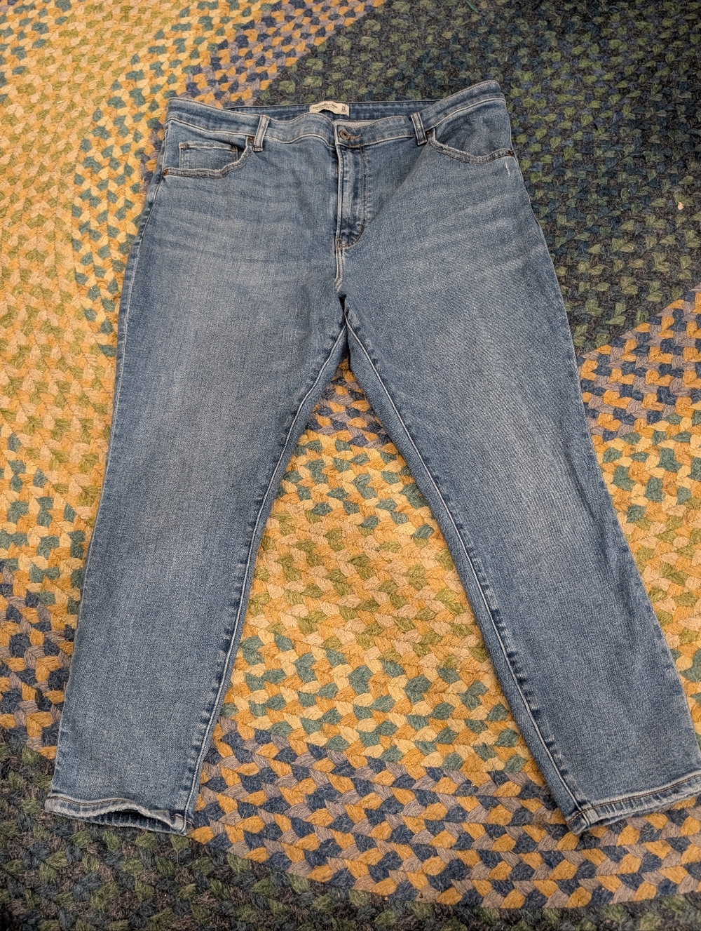 Abercrombie And Fitch Ankle Jeans